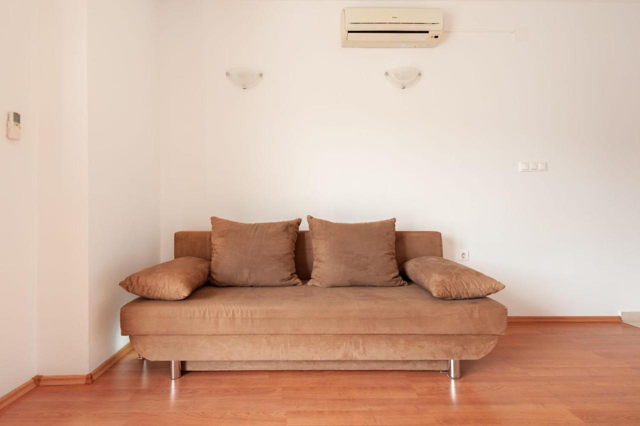 Apartments Lumaduma Trogir Exterior photo