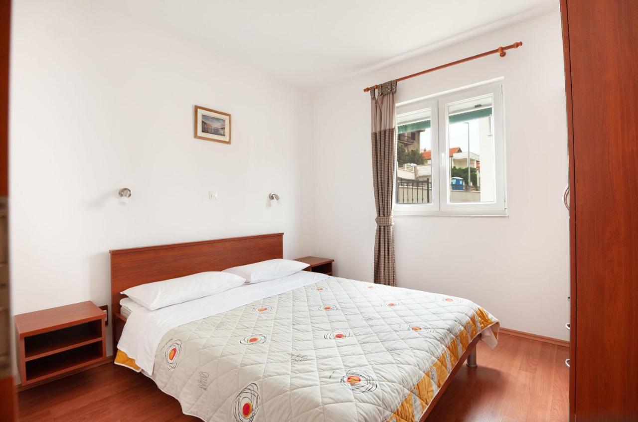 Apartments Lumaduma Trogir Exterior photo