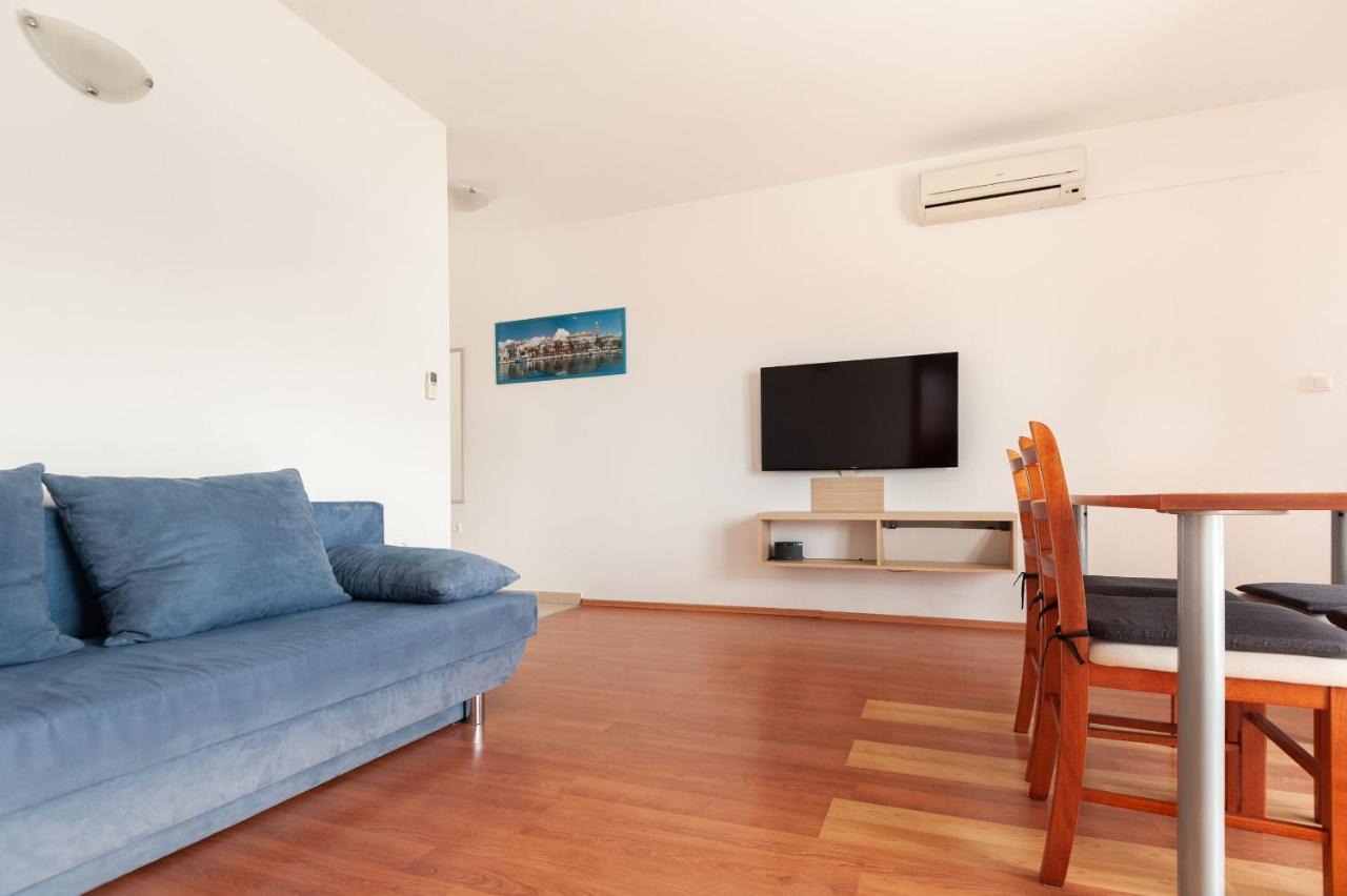 Apartments Lumaduma Trogir Exterior photo